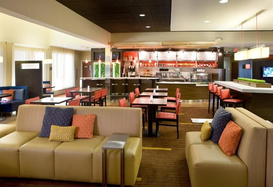 Courtyard By Marriott Albuquerque Airport Hotel Exterior photo