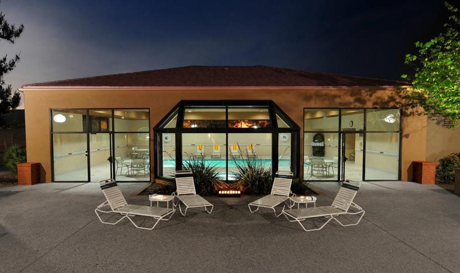 Courtyard By Marriott Albuquerque Airport Hotel Exterior photo