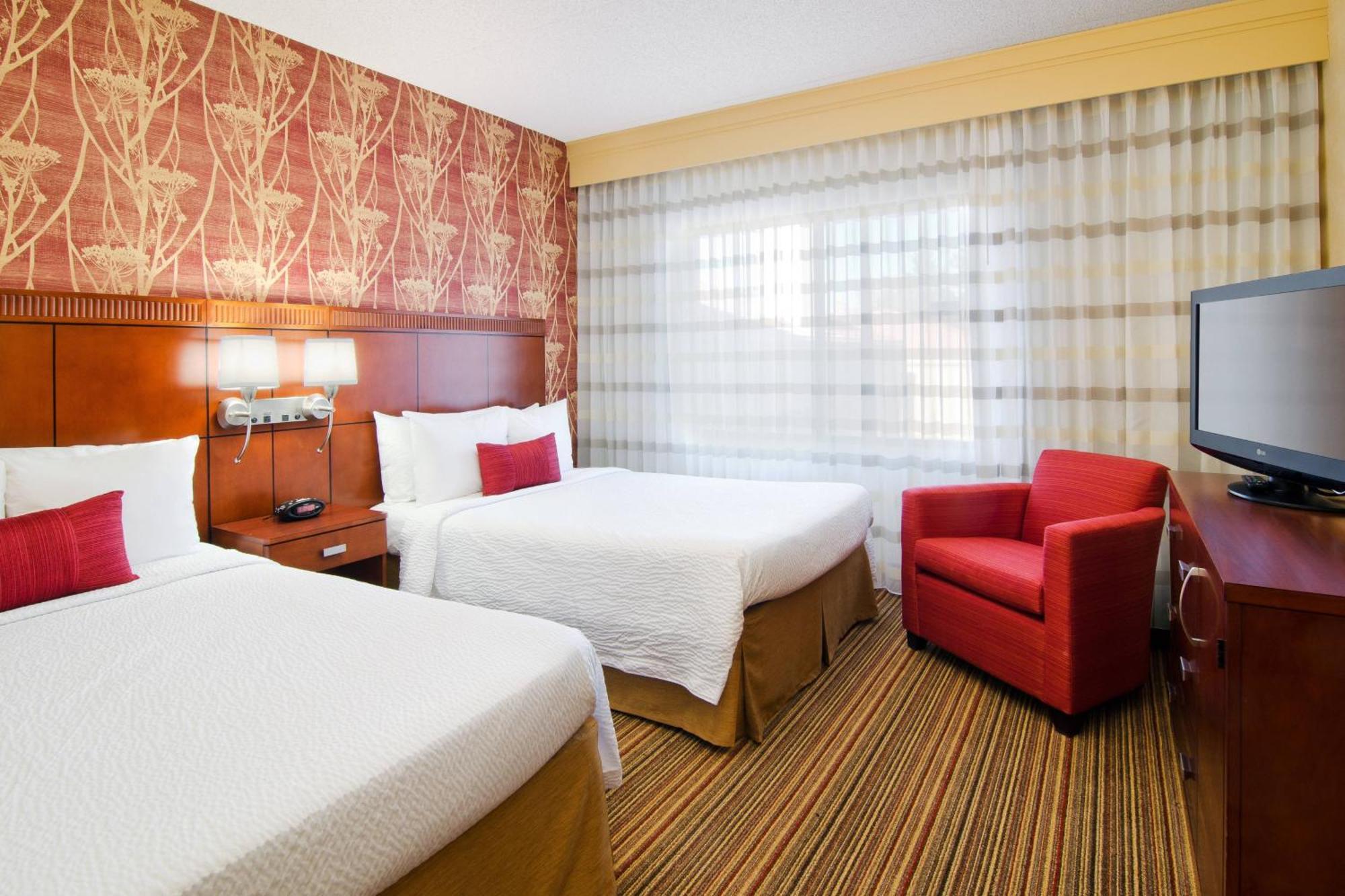 Courtyard By Marriott Albuquerque Airport Hotel Exterior photo